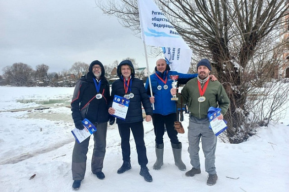 Ивановец выиграл кубок Подмосковья по зимнему плаванию